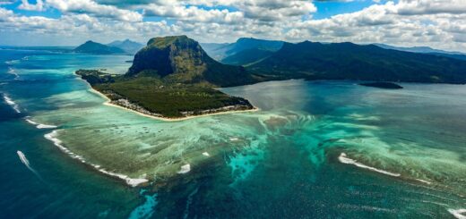 How to Stay Safe in Mauritius