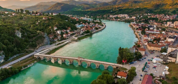 How to Stay Safe in Bosnia and Herzegovina