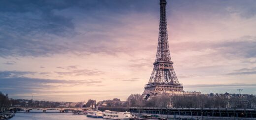 How to Stay Safe in France How to Stay Safe in France