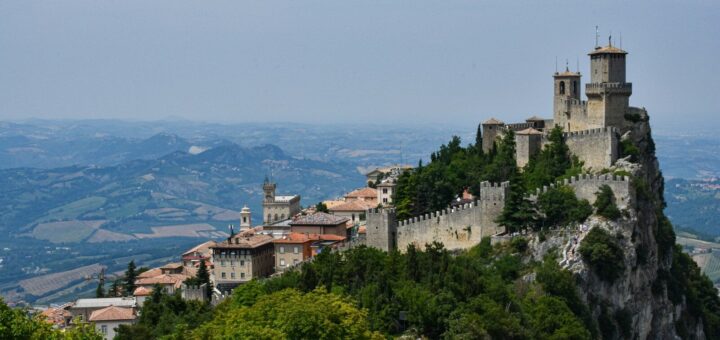 Do I need a visa for SAN MARINO?