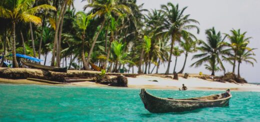 Do I need a visa for PANAMA? canoe on beach